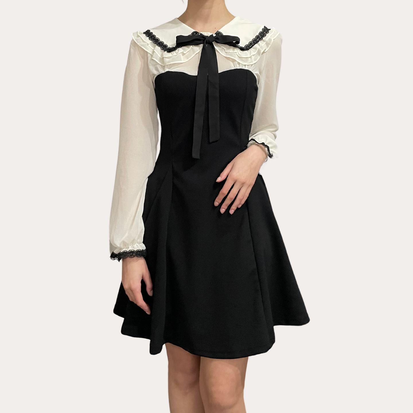 Peter Pan Collar Dress